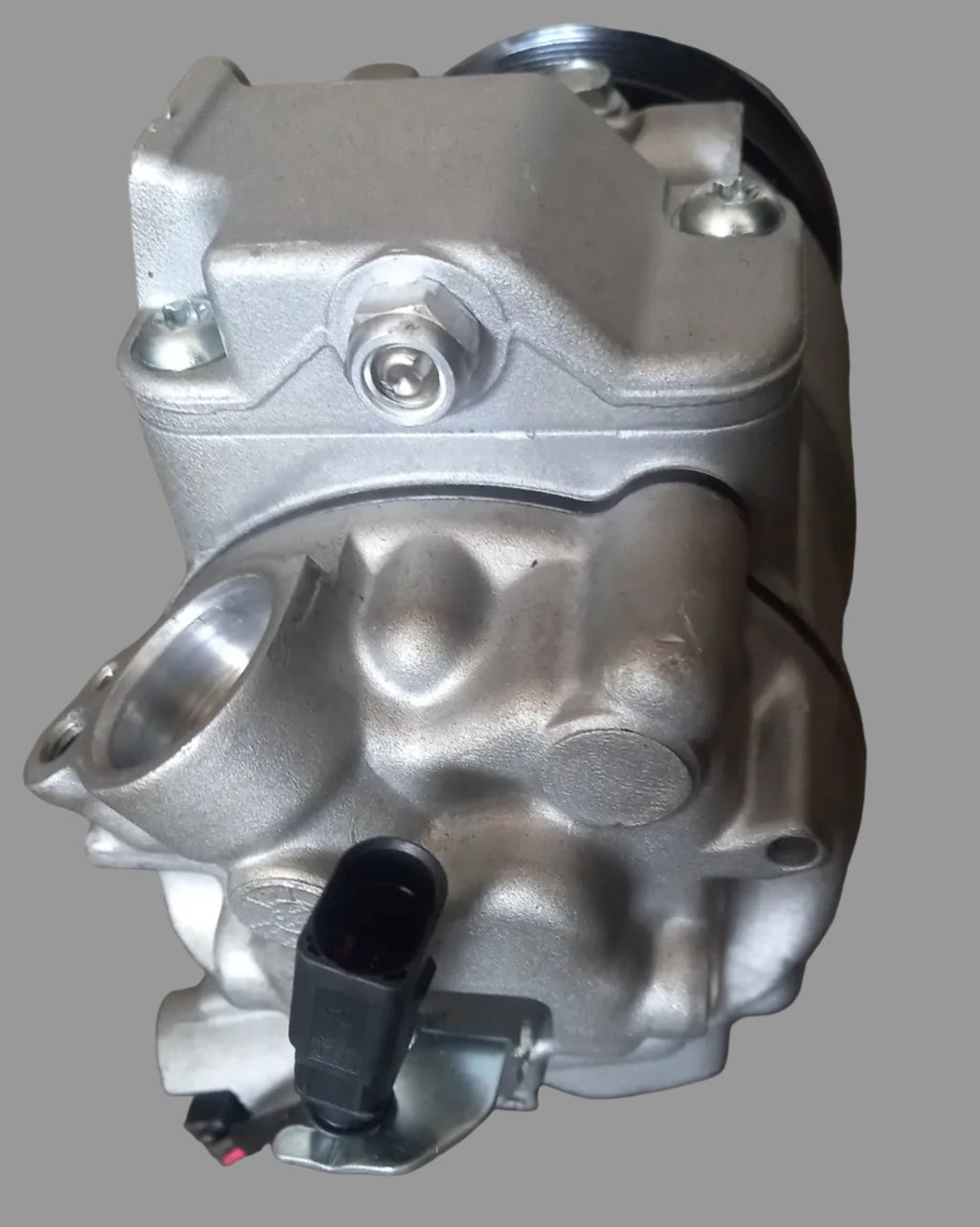POLO AIRCON COMPRESSOR T1