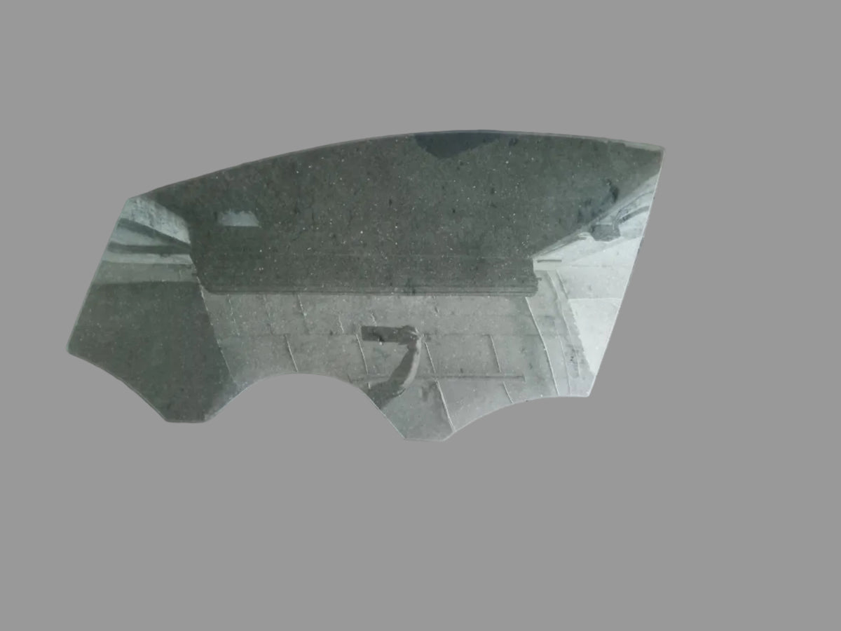 POLO 6 FRONT DOOR GLASS LHS
