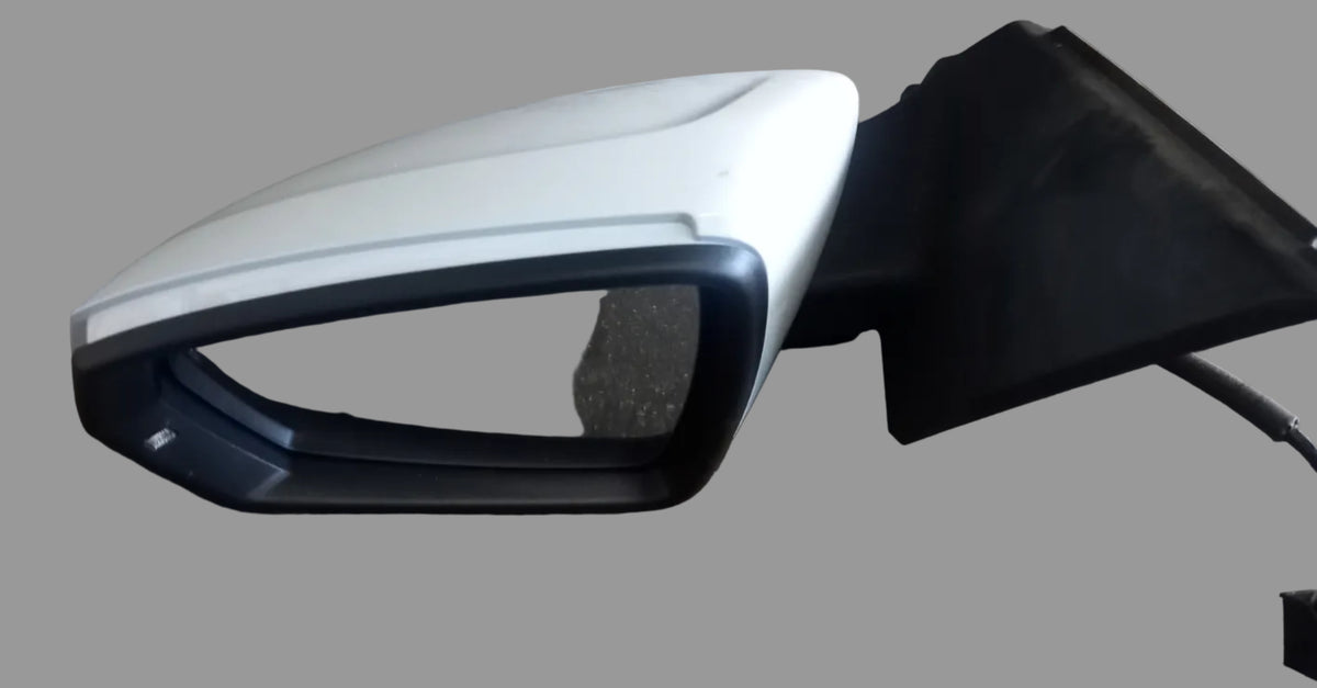 POLO 8 DOOR MIRROR ELECTRIC LHS