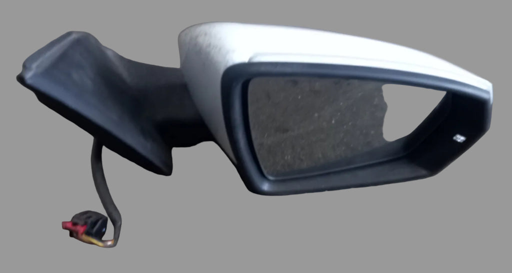 POLO 8 DOOR MIRROR ELECTRIC RHS