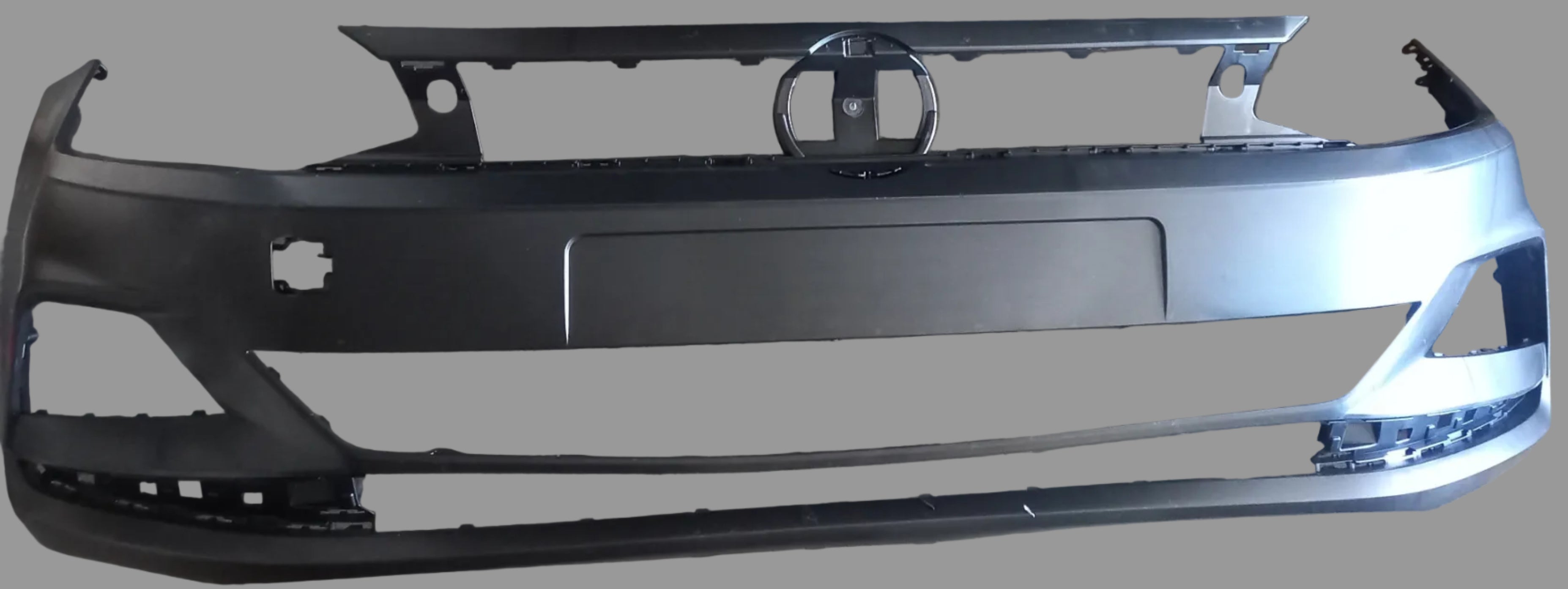 POLO 8 FRONT BUMPER