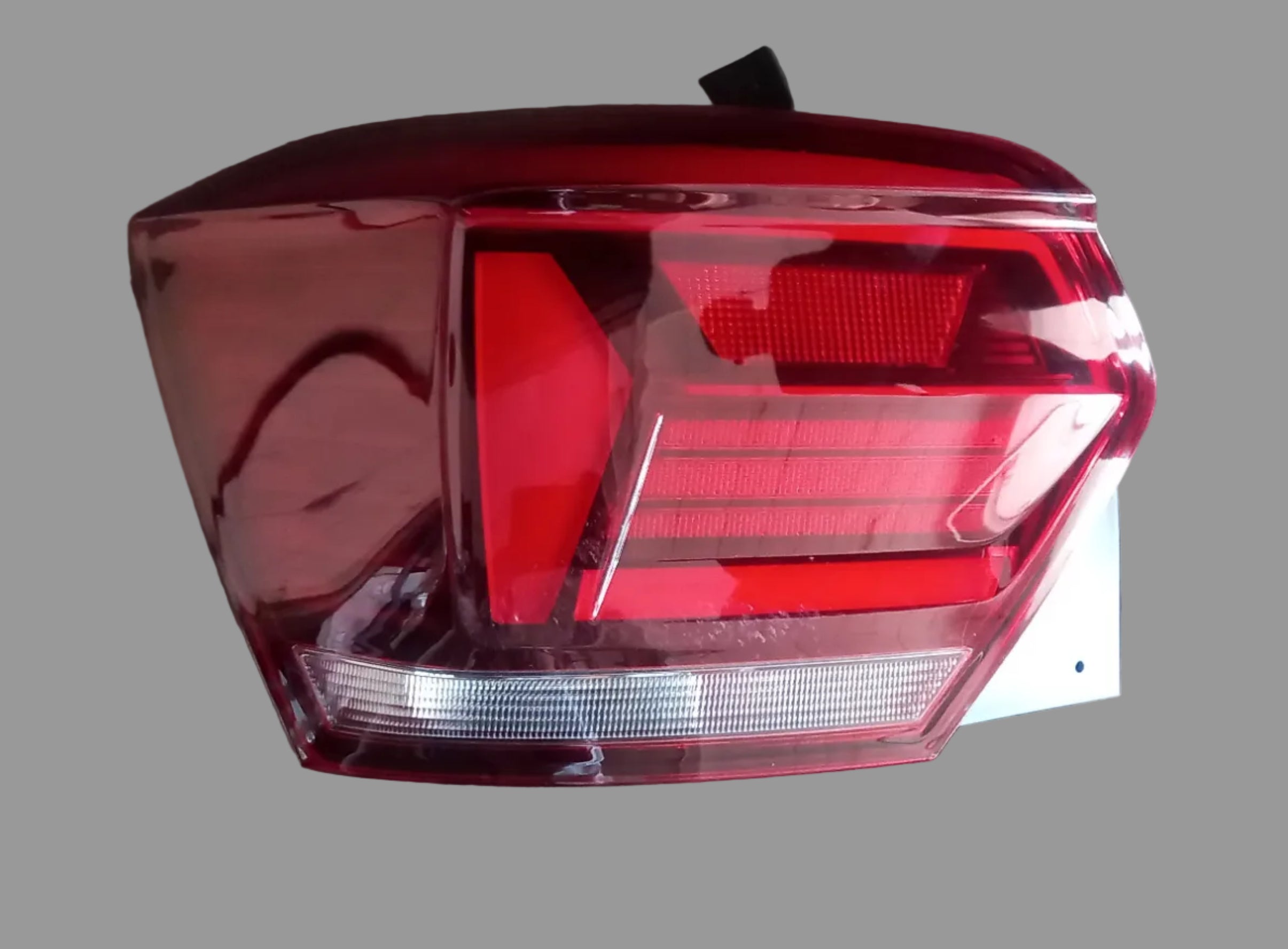 POLO 8 TAIL LAMP LHS