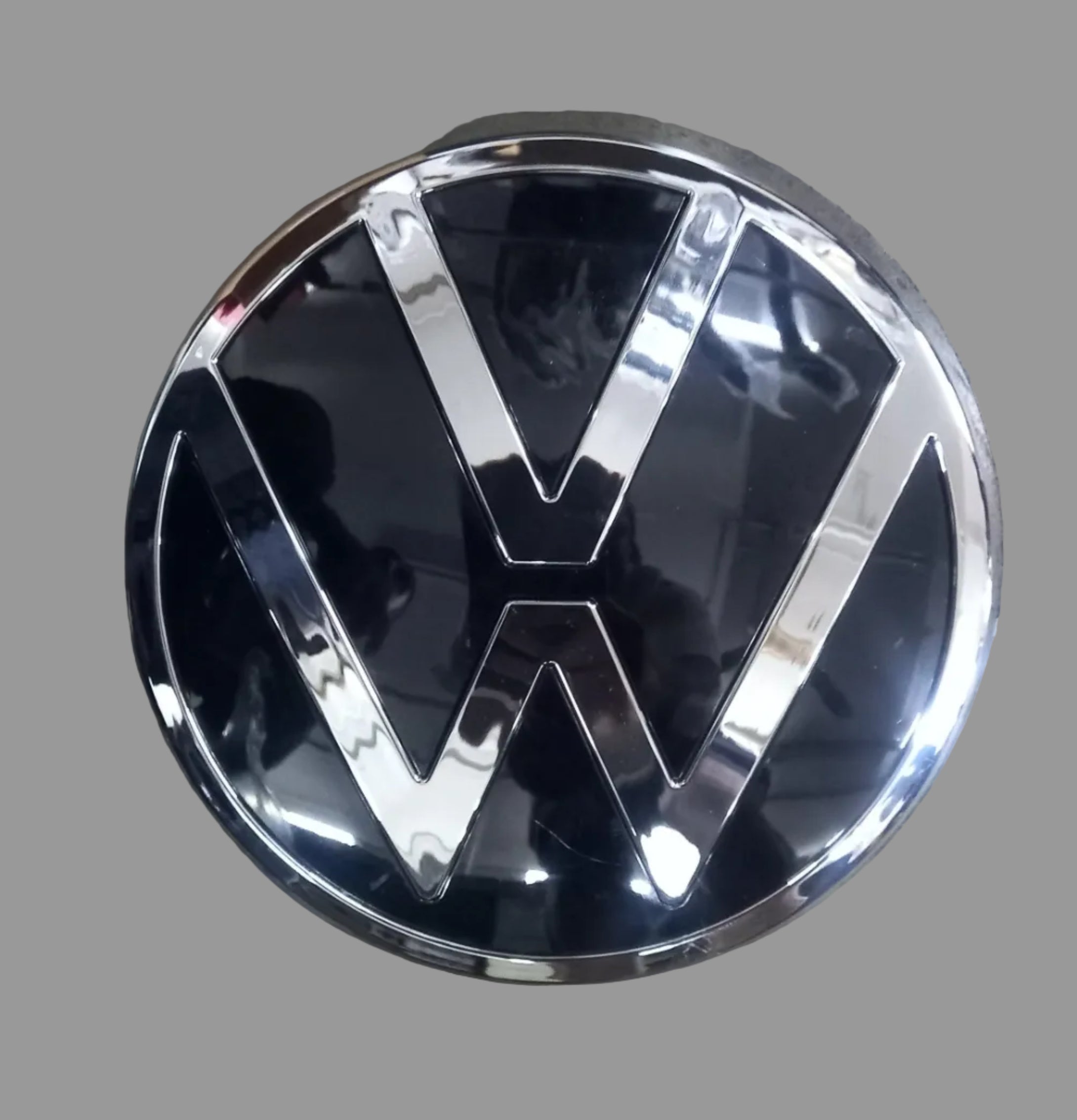 POLO 8 EMBLEM