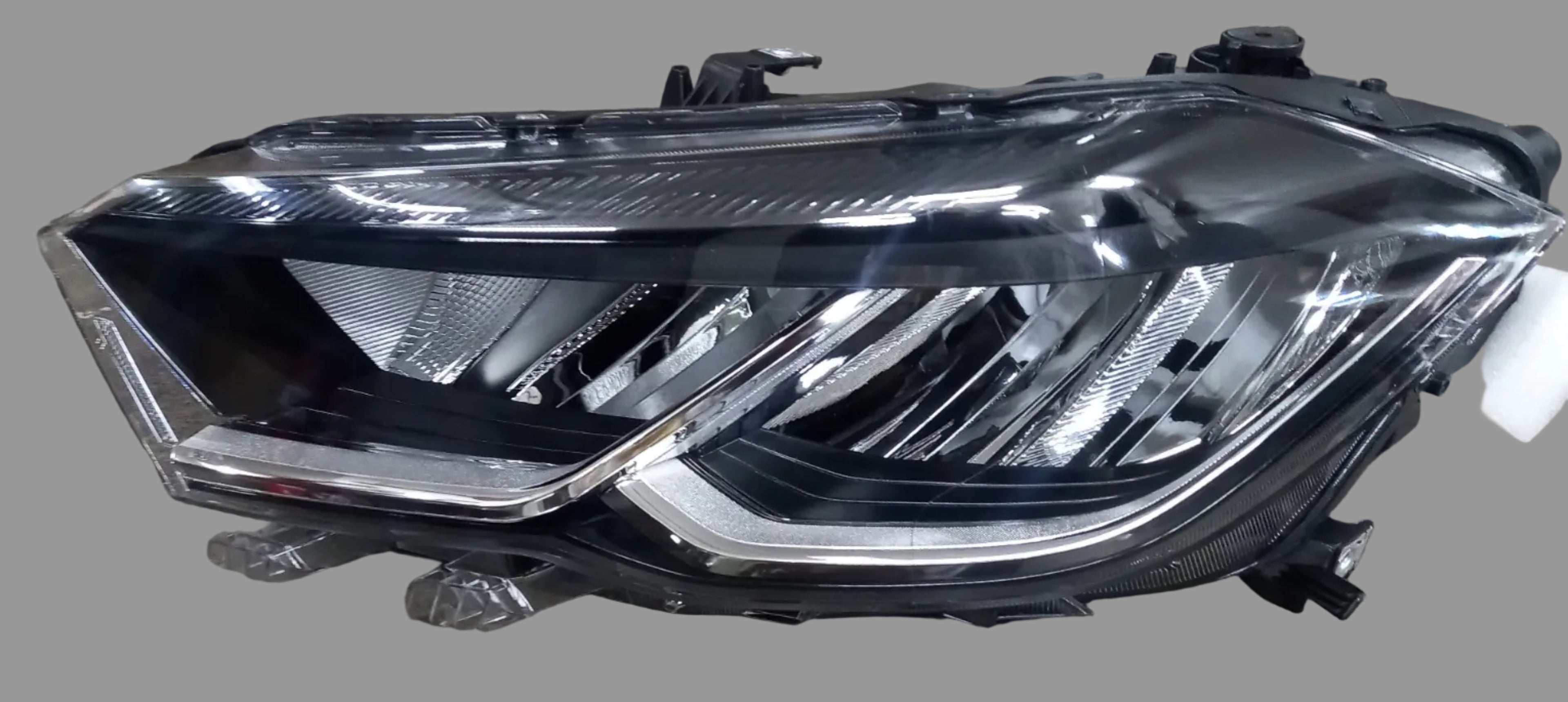 POLO 9 HEADLAMP LHS
