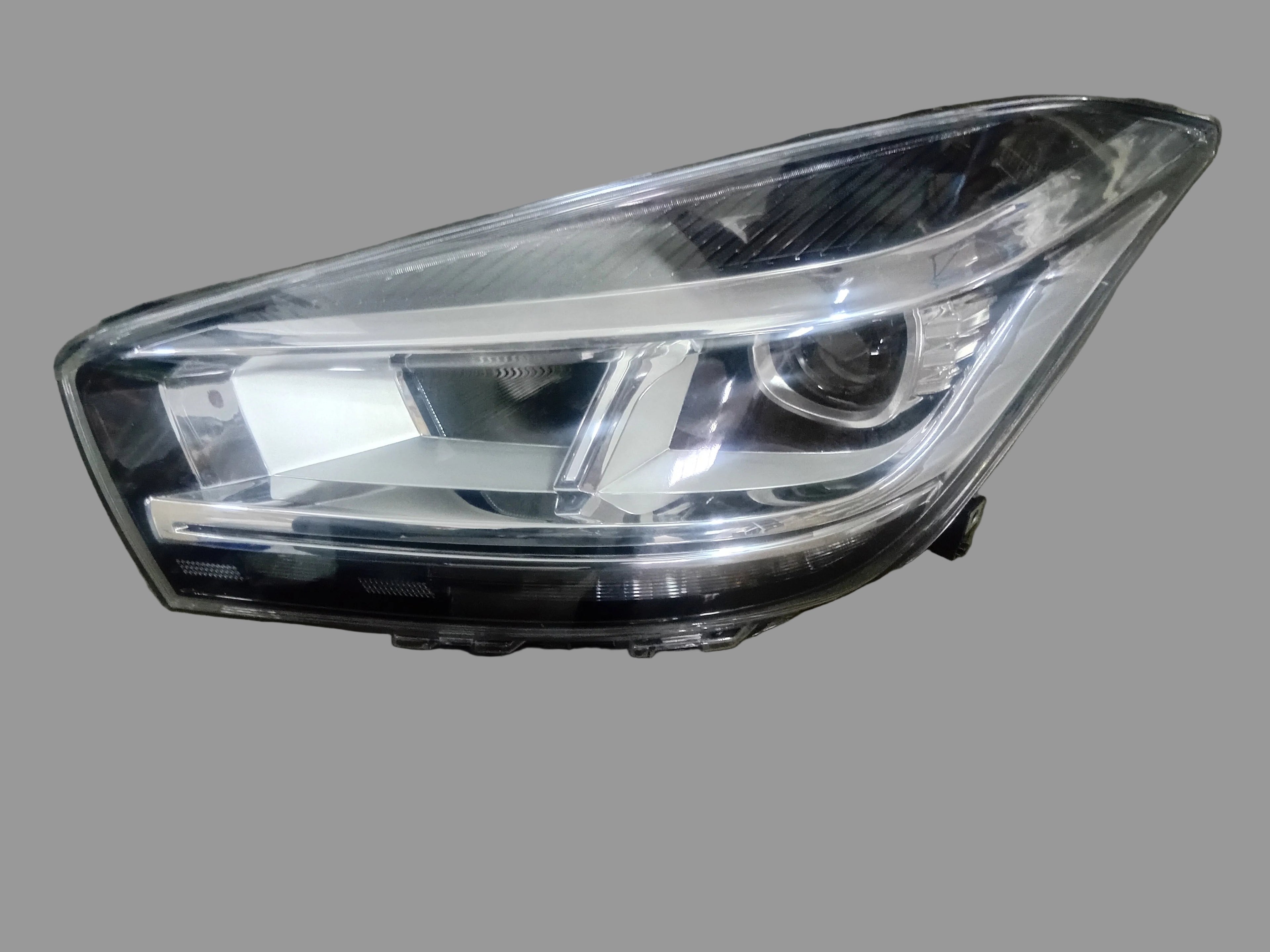CHERY TIGGO 4 PRO HEADLAMP (BLACK) RHS