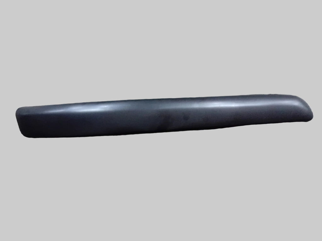 POLO 9N3 BUMPER MOULDING RHS