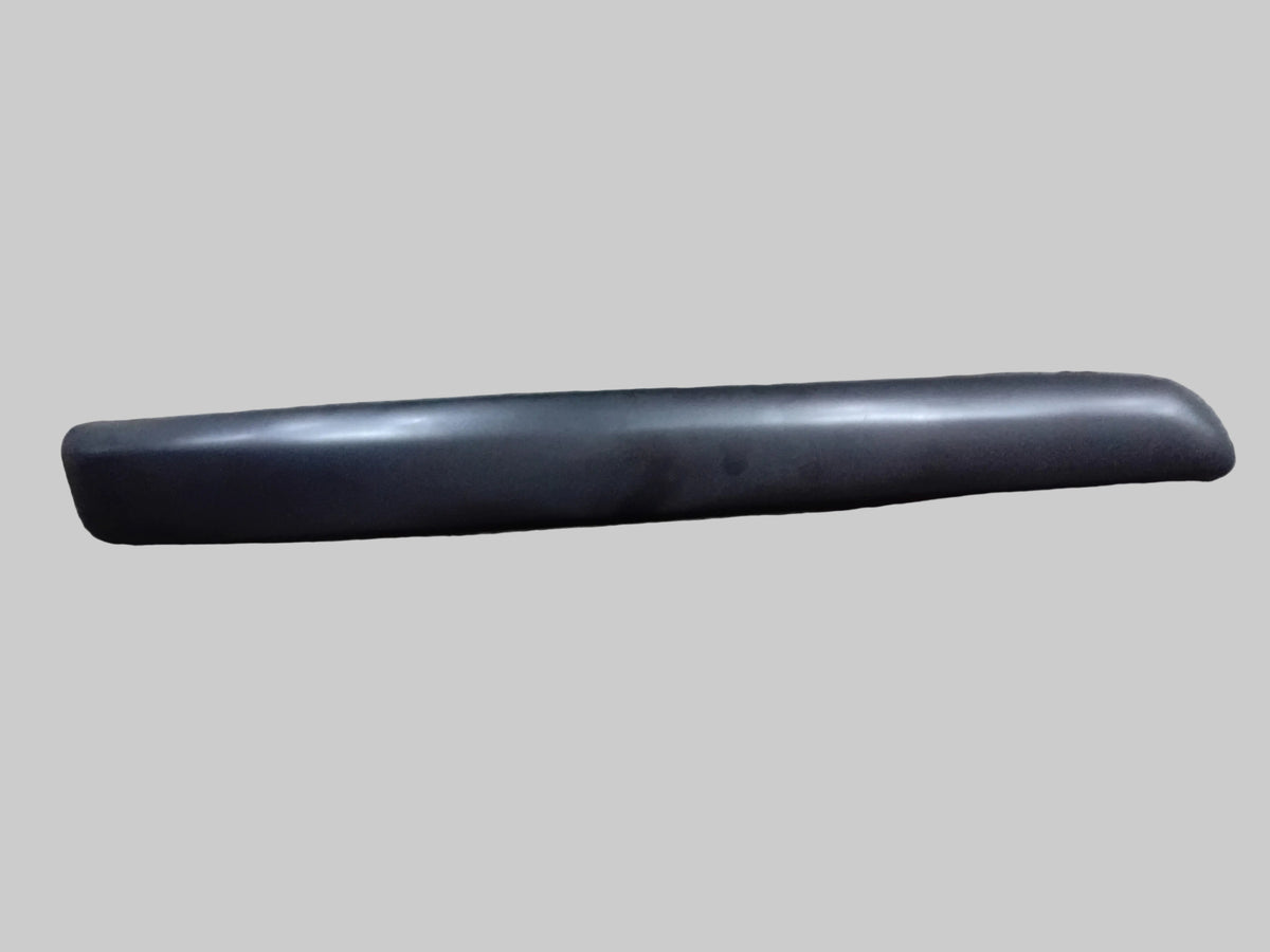 POLO 9N3 BUMPER MOULDING RHS