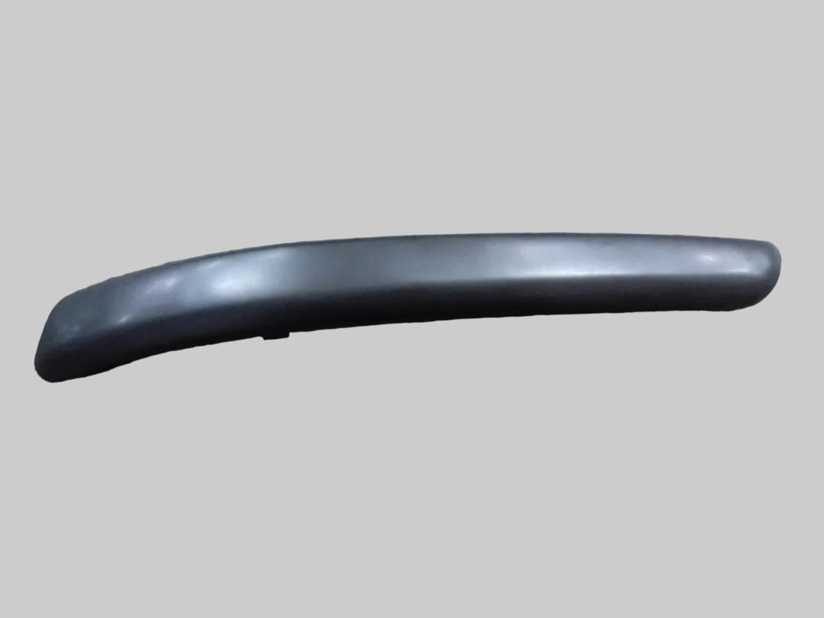 POLO 9N3 BUMPER MOULDING LHS