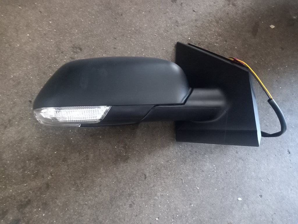 POLO 9N3 DOOR MIRROR MANUAL RHS