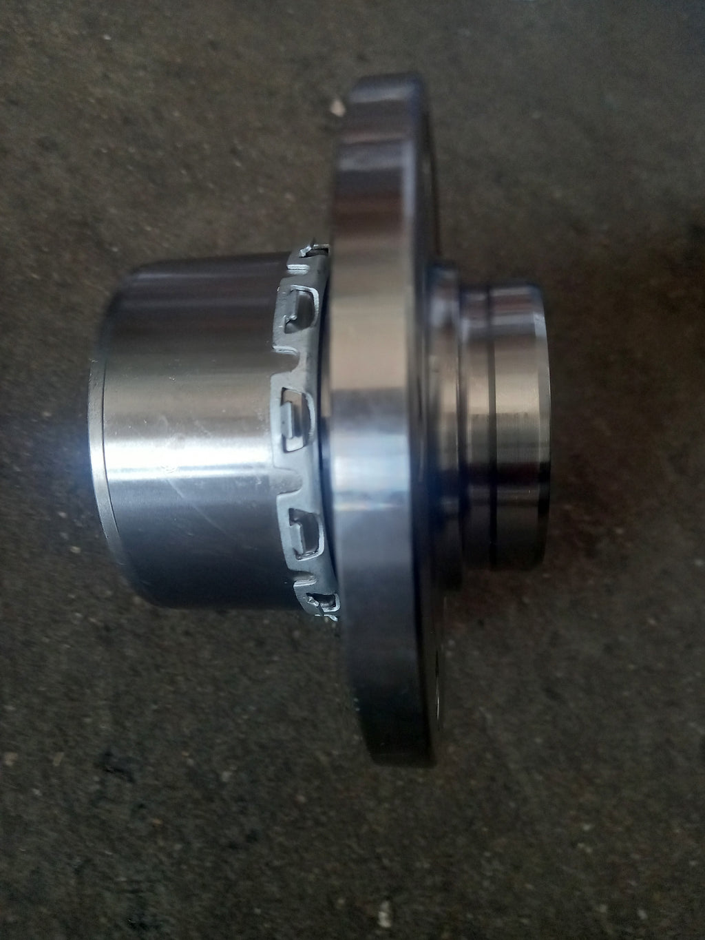 POLO WHEEL BEARING