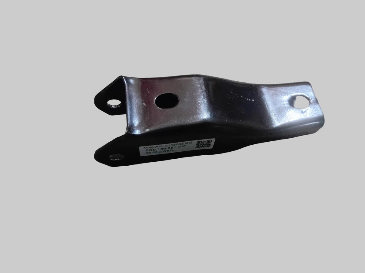 POLO GEARBOX MOUNTING BRACKET