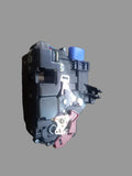 GOLF 5  DOOR LOCK RIGHT FRONT