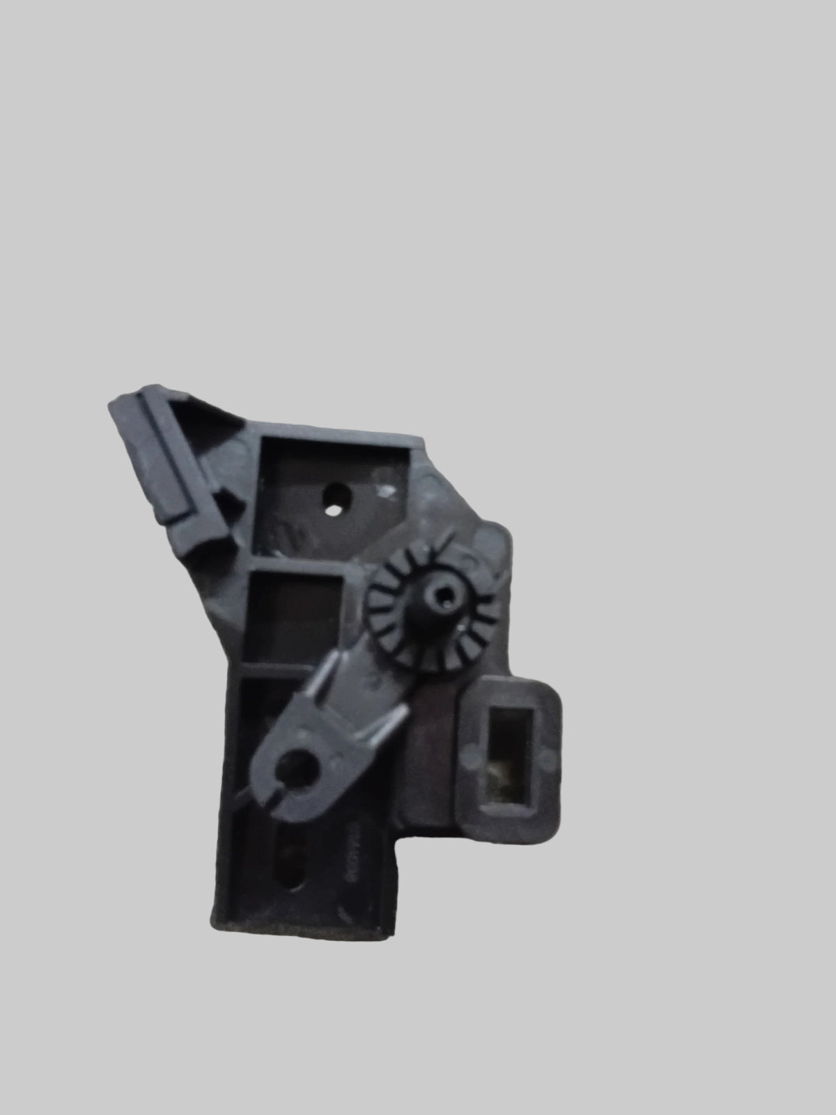 POLO INTERIOR BONNET CATCH