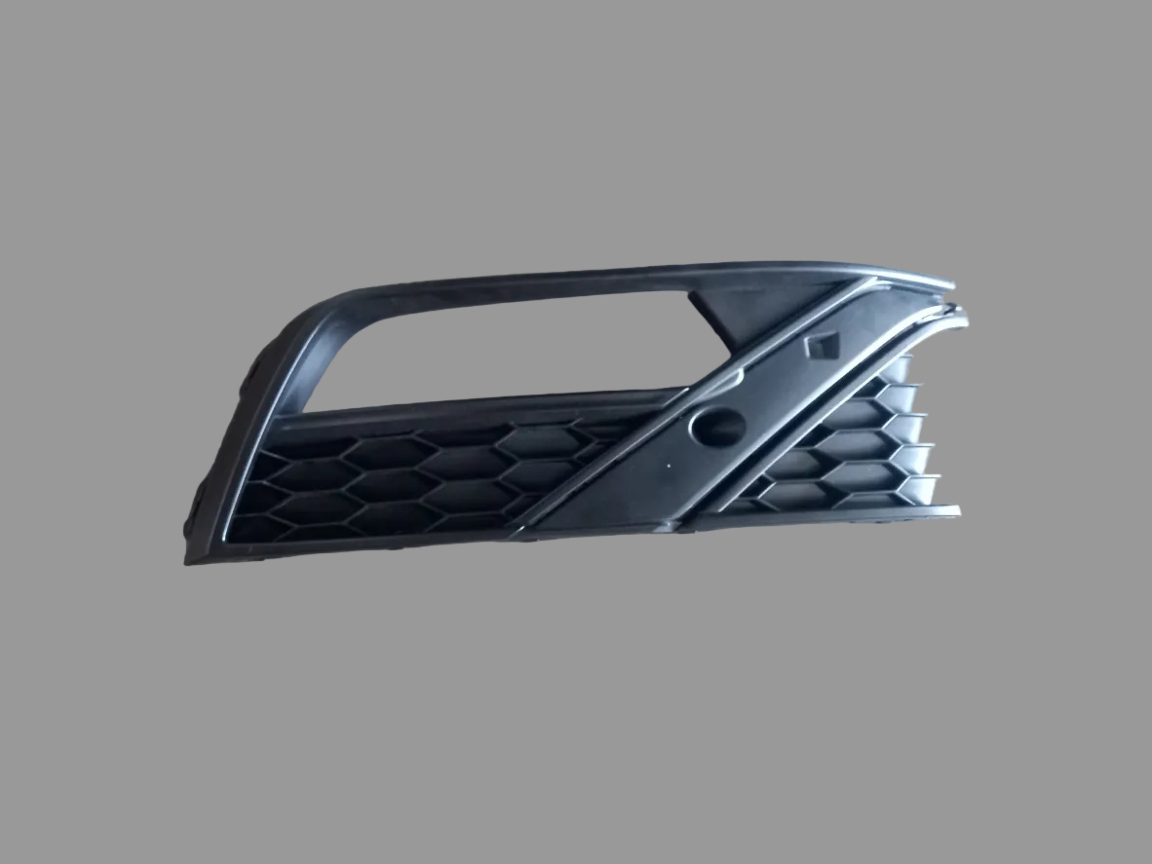 POLO 7 SDEAN / GTI BUMPER GRILLE WITH SPOT RHS