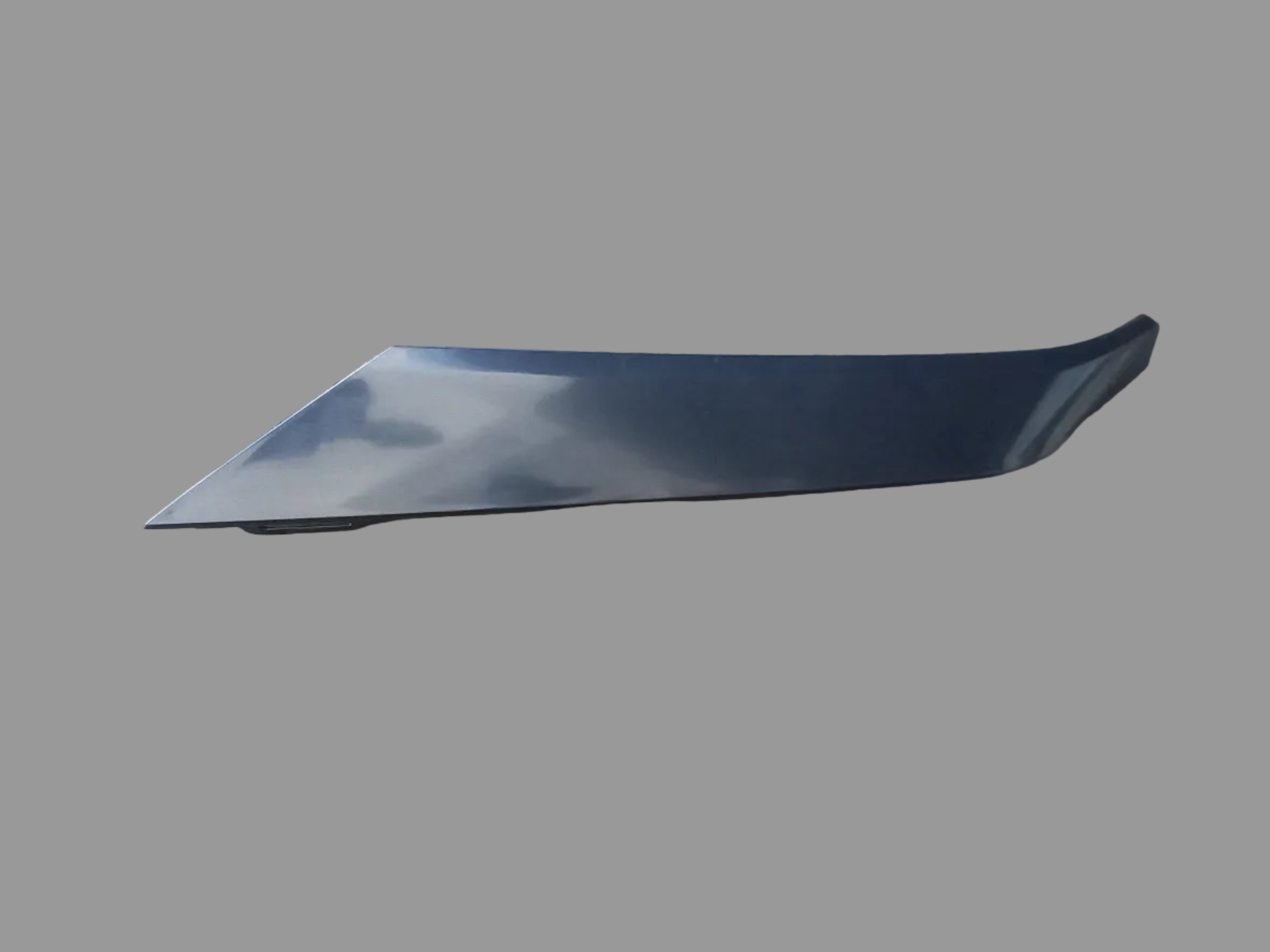 POLO 7 SEDAN / GTI BUMPER STRIP RHS
