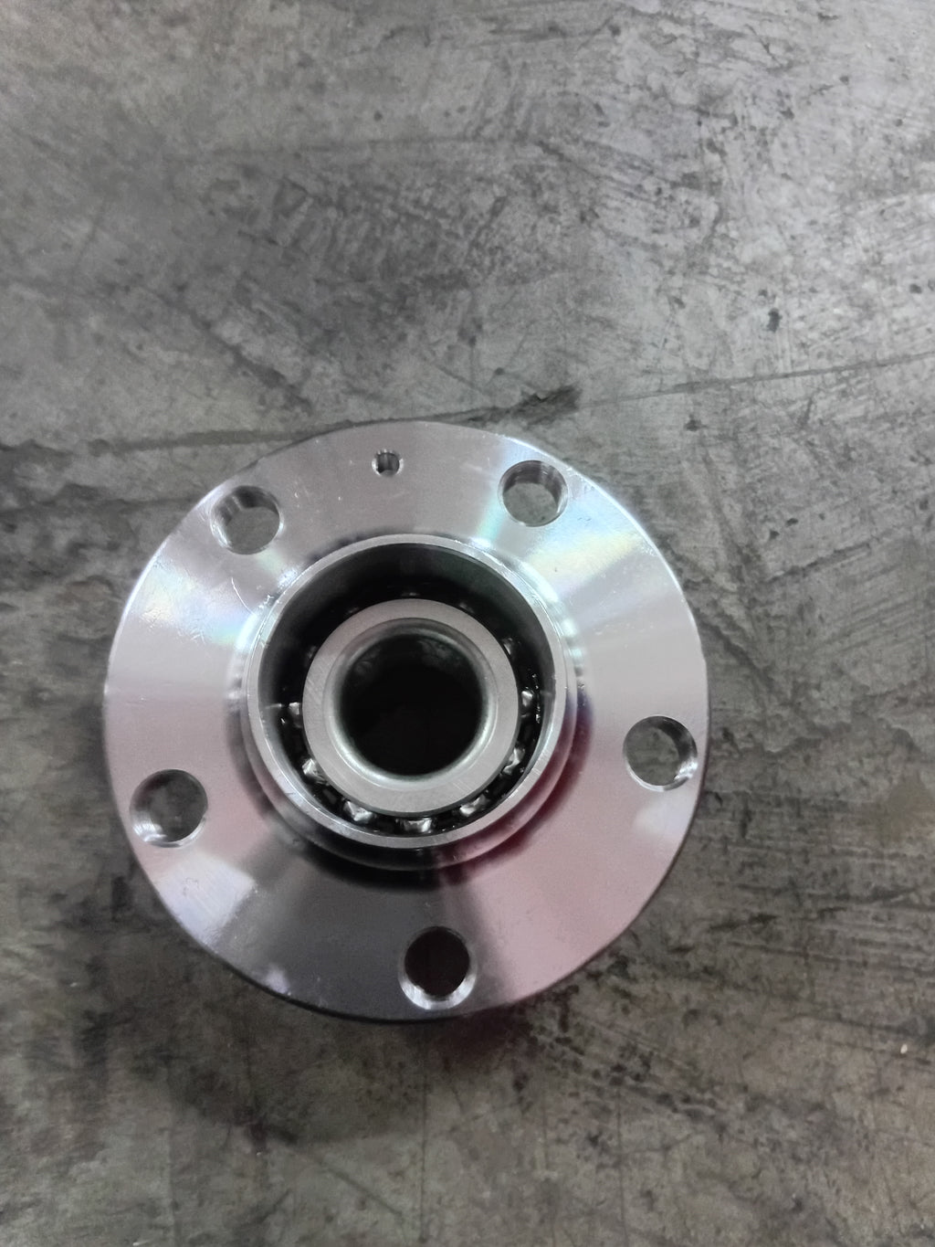 POLO REAR WHEEL BEARING