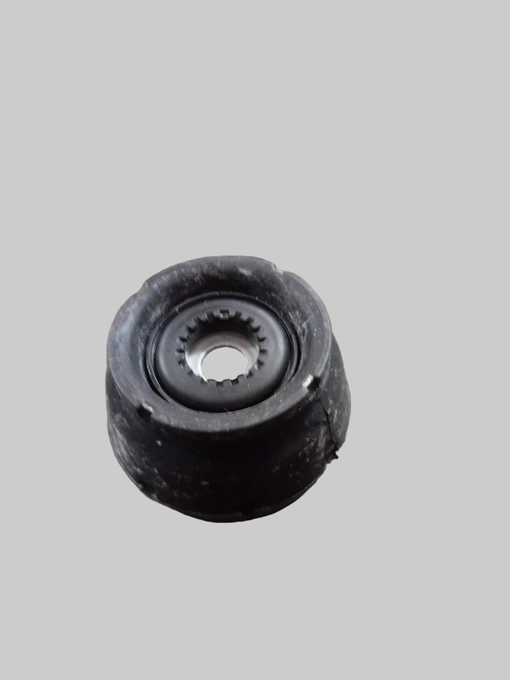 POLO SHOCK MOUNTING & BEARING