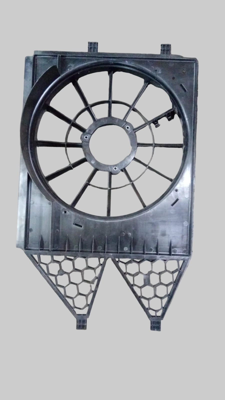 POLO 6 VIVO FAN SHROUD