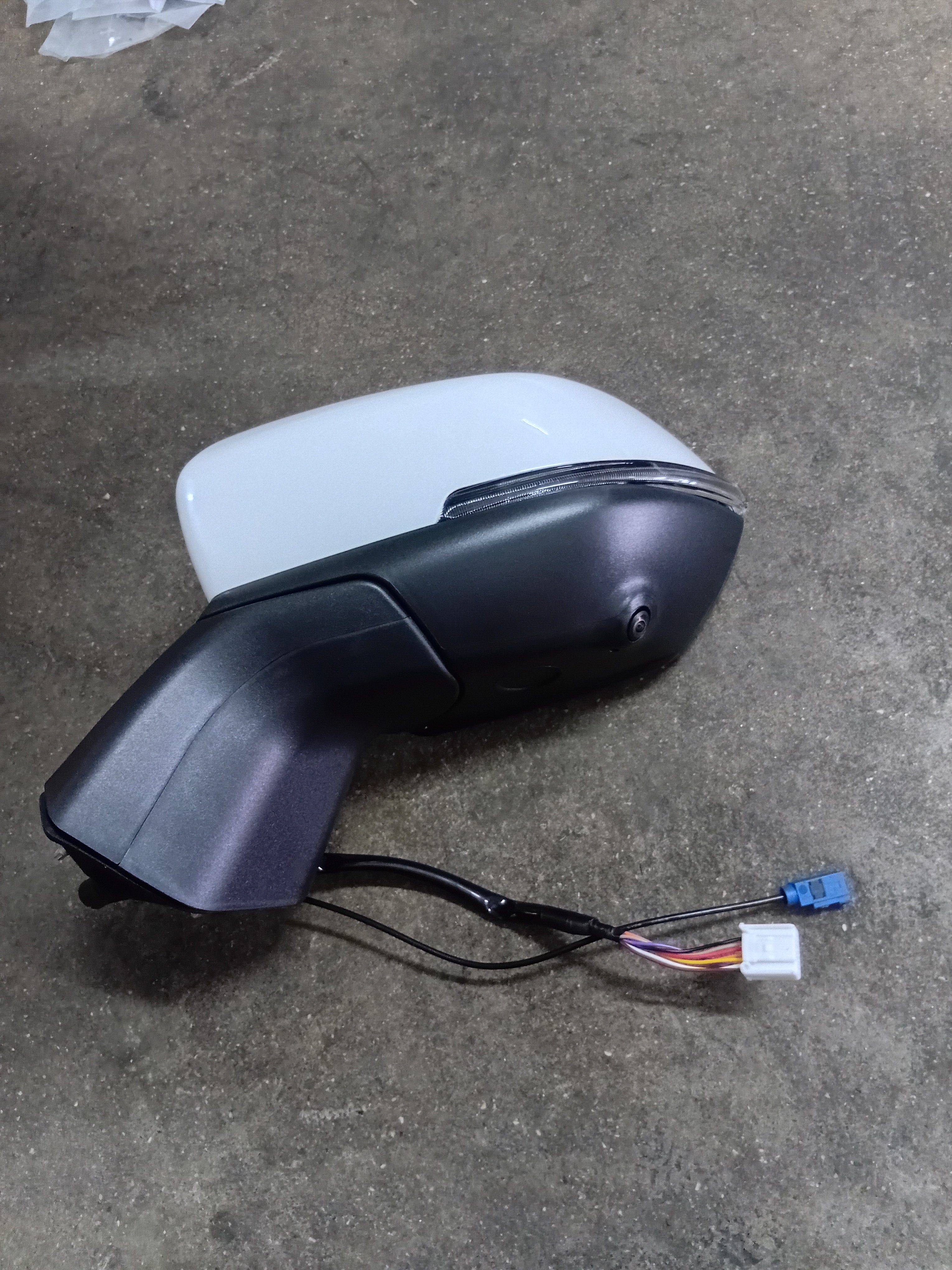HAVAL JOLION 24 DOOR MIRROR LHS (9 WIRE)