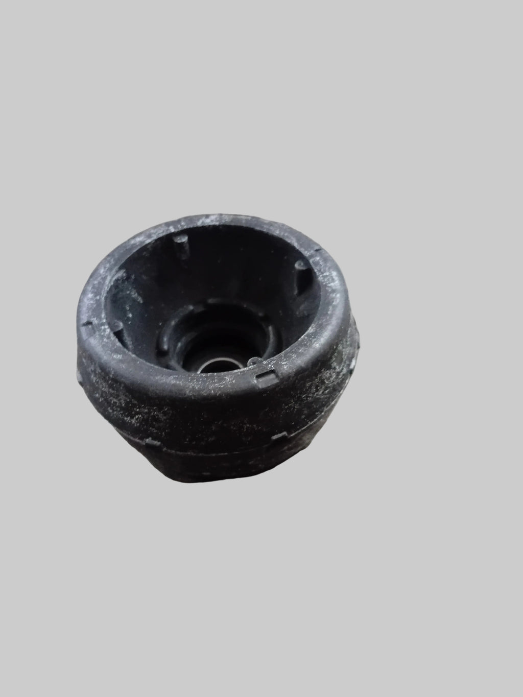 POLO SHOCK MOUNTING & BEARING